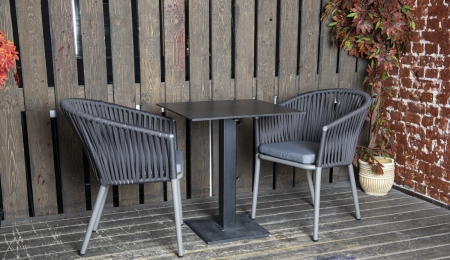 "Каффе" интерьерный стол из HPL квадратный 64х64см, цвет "серый гранит" "Каффе" интерьерный стол из HPL квадратный 64х64см, цвет "серый гранит"