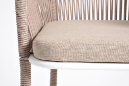 "Марсель" стул барный плетеный из роупа, каркас из стали белый муар, роуп бежевый круглый, ткань бежевая 052