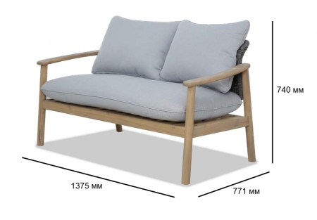 Диван деревянный двухместный с подушками Tagliamento Freeport