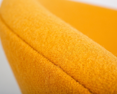 Кресло дизайнерское EMILY, желтая ткань, золотое основание