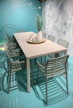 Стол пластиковый раздвижной Tevere 210