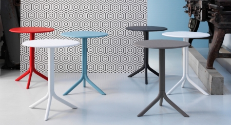 Стол пластиковый обеденный Step + Step Mini Стол пластиковый обеденный Step + Step Mini