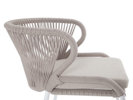 "Милан" стул плетеный из роупа, каркас алюминий белый муар, роуп бежевый круглый, ткань бежевая 052