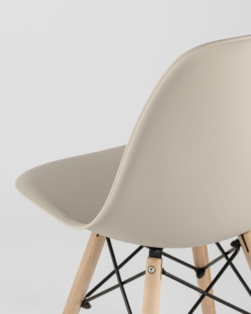 Стул Eames Style DSW бежевый x4 (разборный каркас)