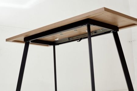 Стол ФИН 120 дуб канзас, черный каркас