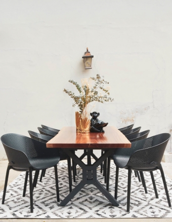 Кресло пластиковое Siesta Contract Sky