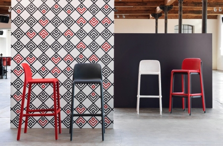 Стул пластиковый барный Lido красный