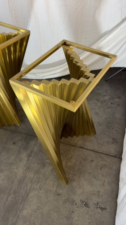 Подстолье 2132EM