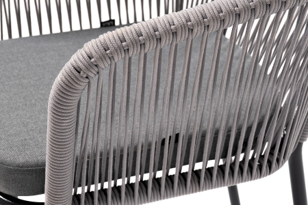 "Марсель" стул плетеный из роупа, каркас алюминий темно-серый (RAL7024) муар, роуп светло-серый круглый, ткань светло-серая