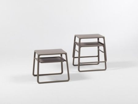 Столик пластиковый для лежака Pop бежевый