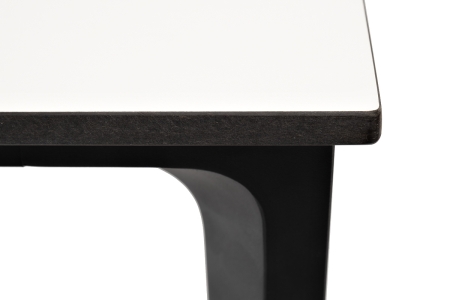 "Малага" обеденный стол из HPL 90х90 см, цвет молочный, каркас черный