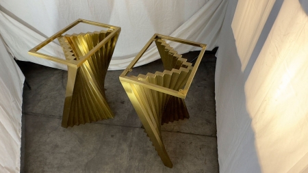 Подстолье 2132EM