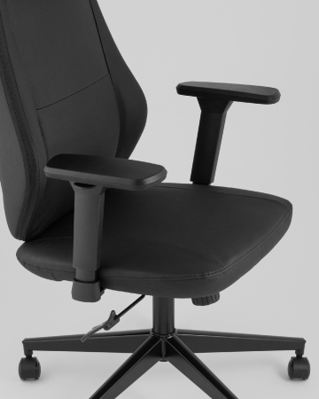 Кресло руководителя Trophey TopChairs черный