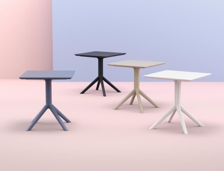 Стол пластиковый Sky Table 70 черный